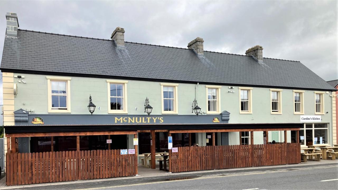 Mcnulty'S Guest House Enniscrone Exterior photo
